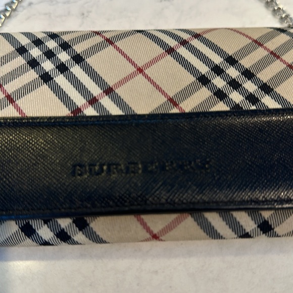 Authentic Burberry nova check black/tan/red pvc and black leather wallet - Picture 3 of 8